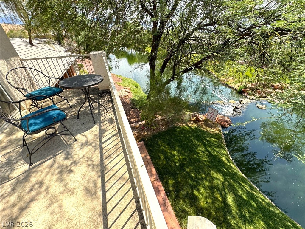 400 Paradise Parkway 105