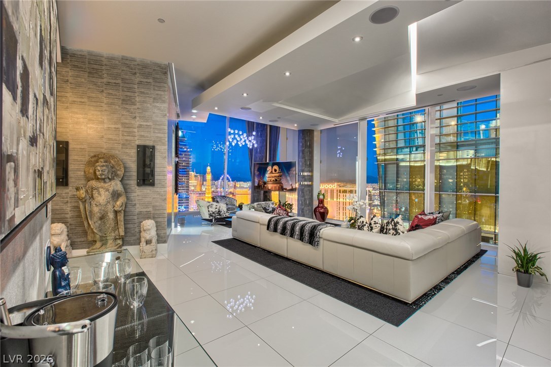 3726 South LAS VEGAS Boulevard 3604
