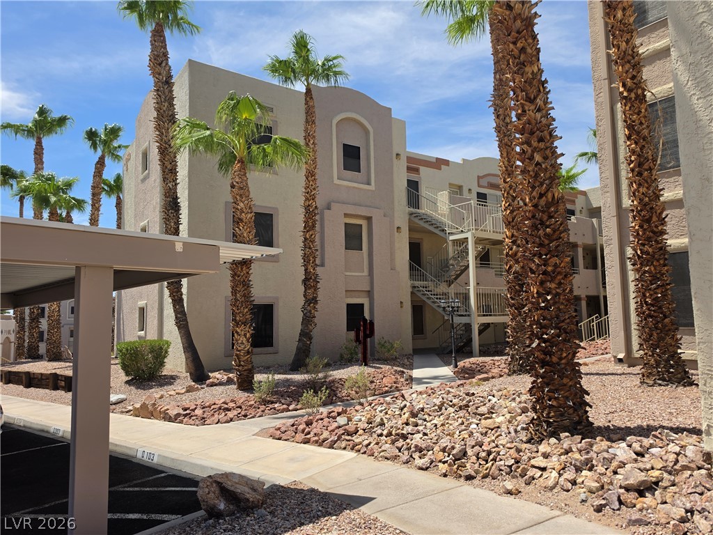 2052 Mesquite Lane 201