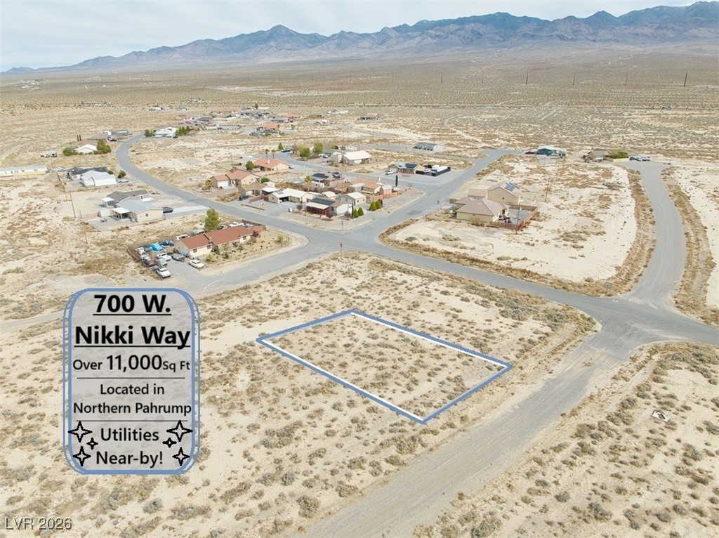 700 West Nikki Way