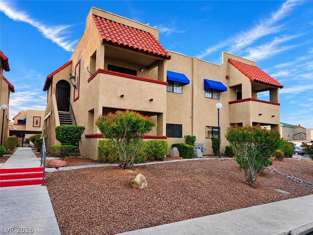 4211 Sanderling Circle 285