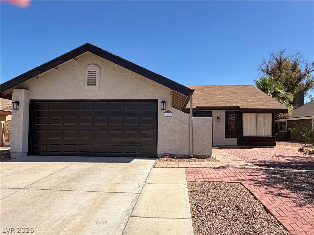 3121 North Floral Vista Avenue