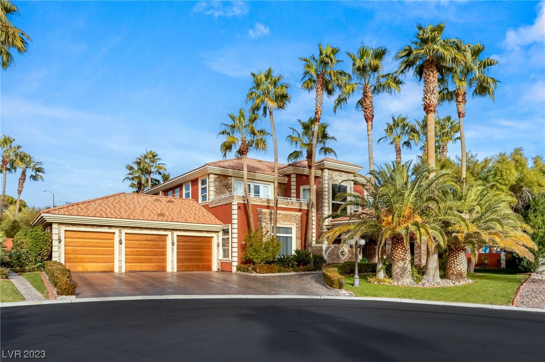 2200 PURPLE MAJESTY Court