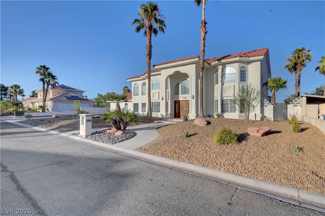 3220 Red Scott Circle