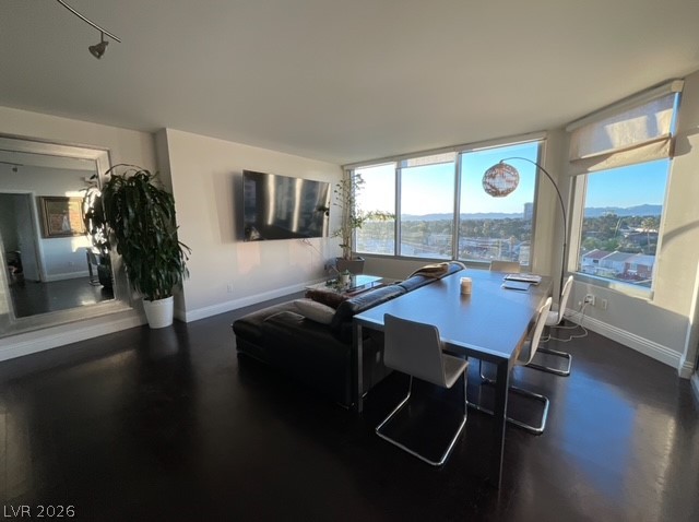 322 Karen Avenue 601