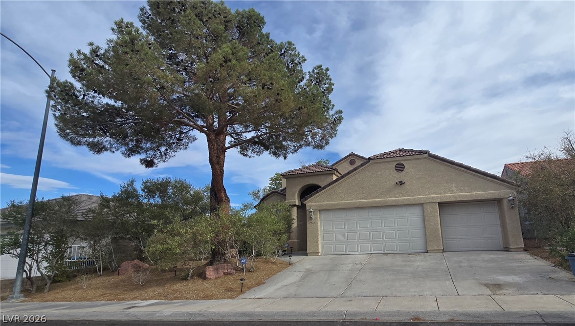 7733 Bentonite Drive