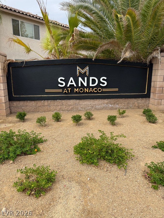 8475 Regal Hills Court