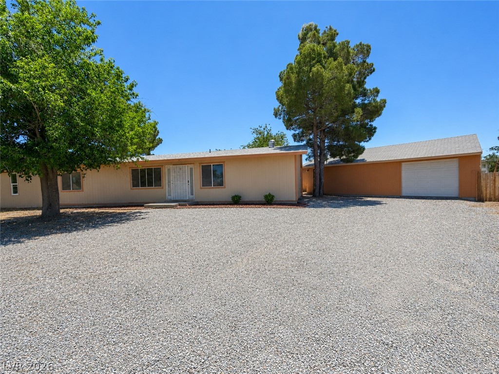 1611 West Blosser Ranch Road
