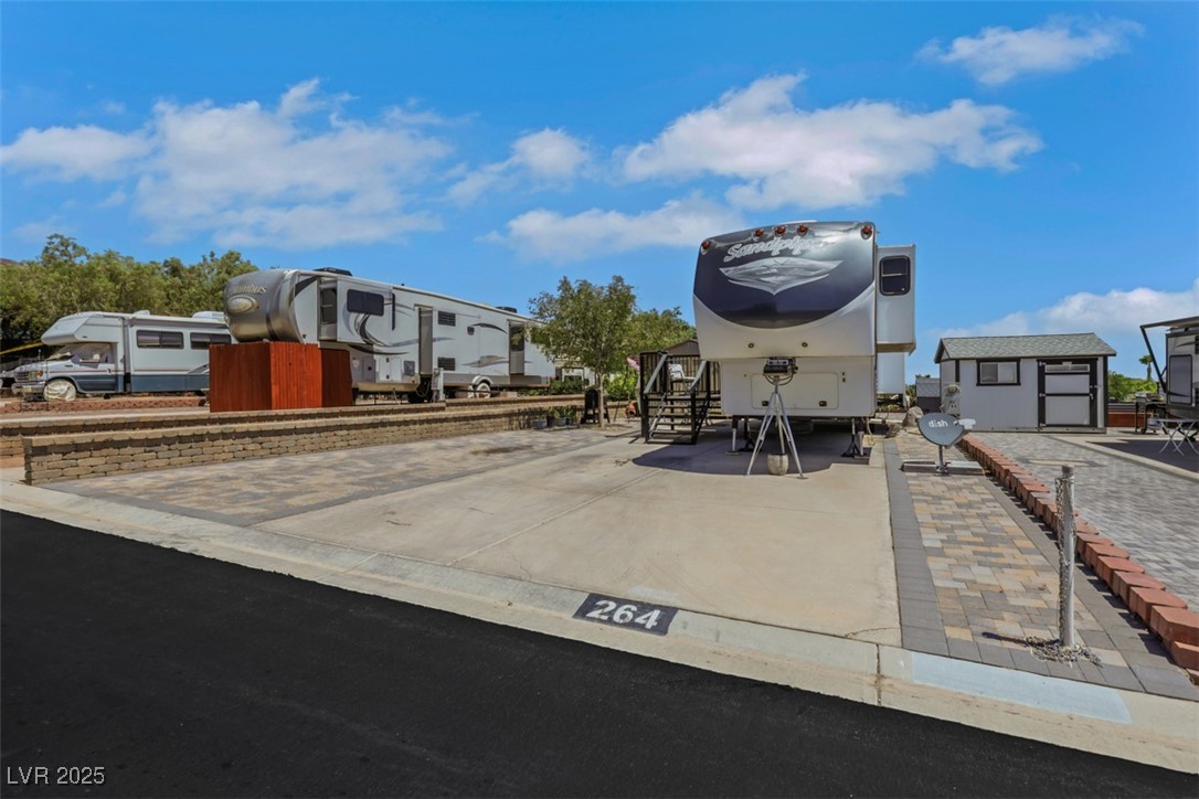 849 Robin Way