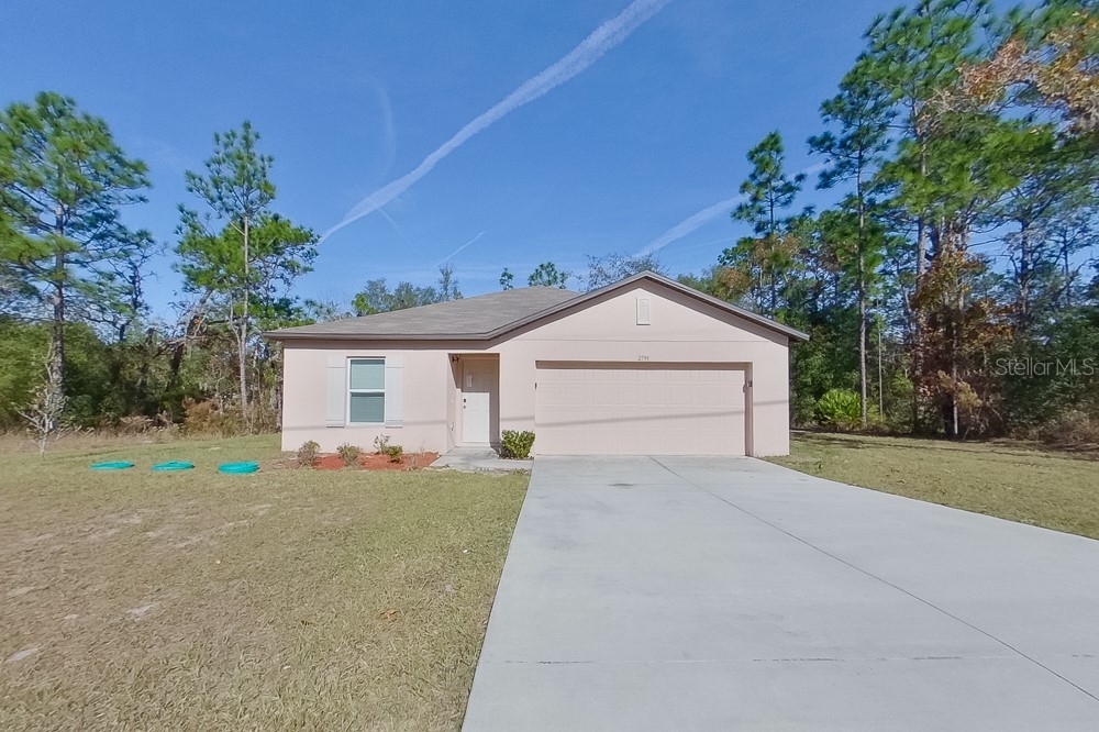 2799 W SHEILA DRIVE