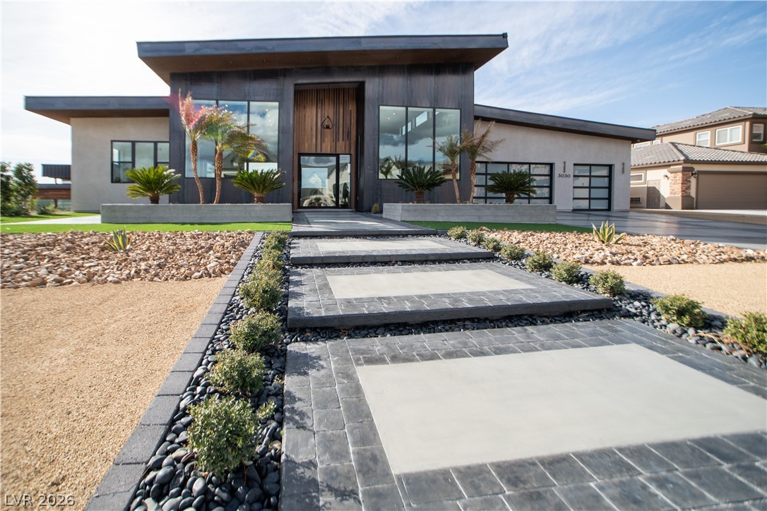 3030 South Formula Court