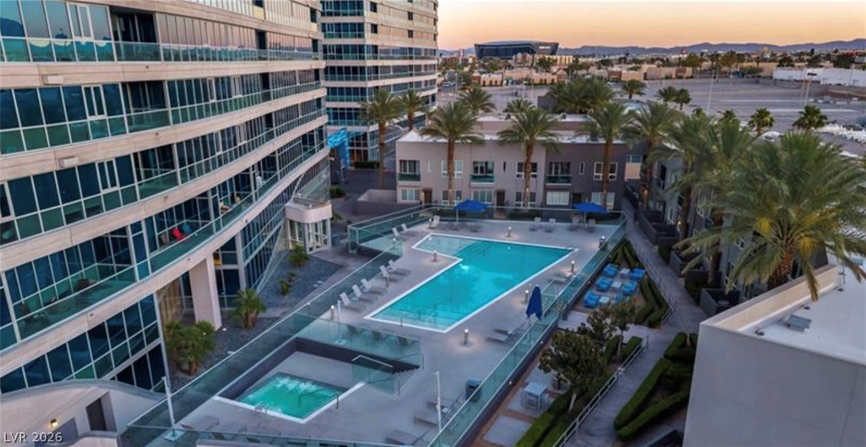 4525 Dean Martin Drive 810