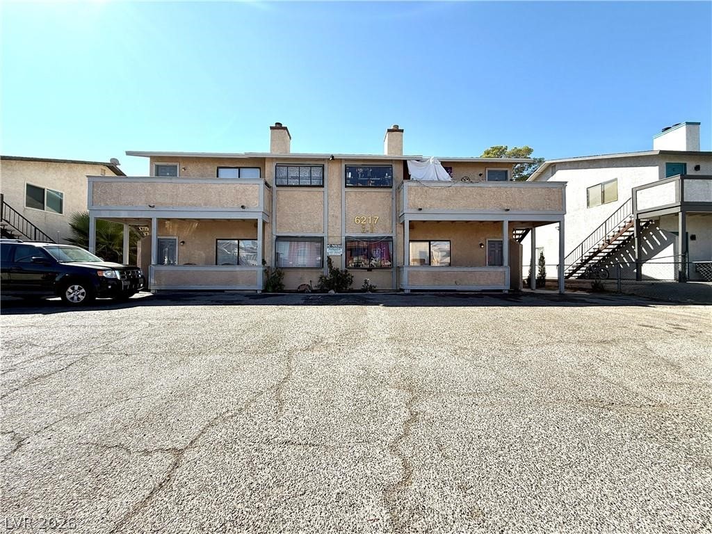 6217 Yerba Lane A