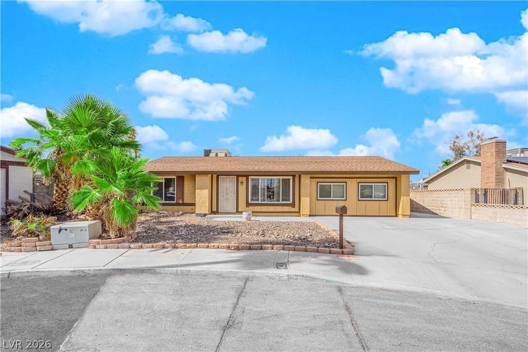 7274 Pinebrook Circle