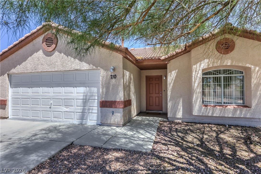 710 Turtleback Drive