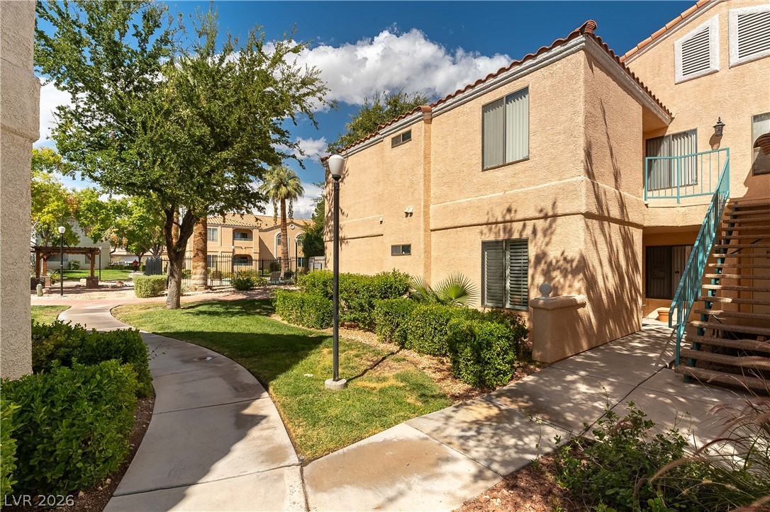 8452 Boseck Drive 123
