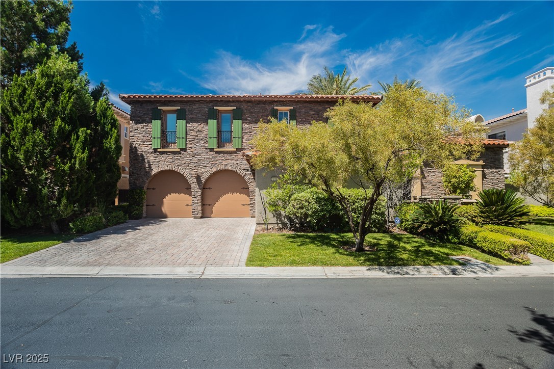 12097 Oakland Hills Drive