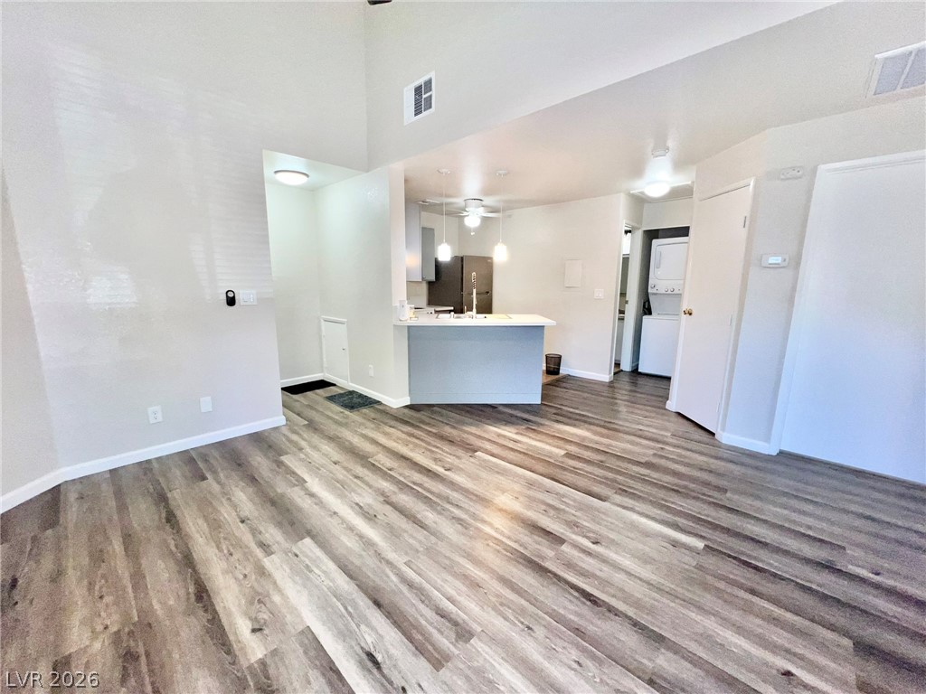 480 Elm Drive 206