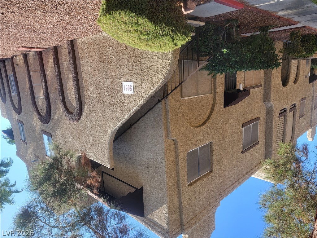 5061 Pioneer Avenue 202