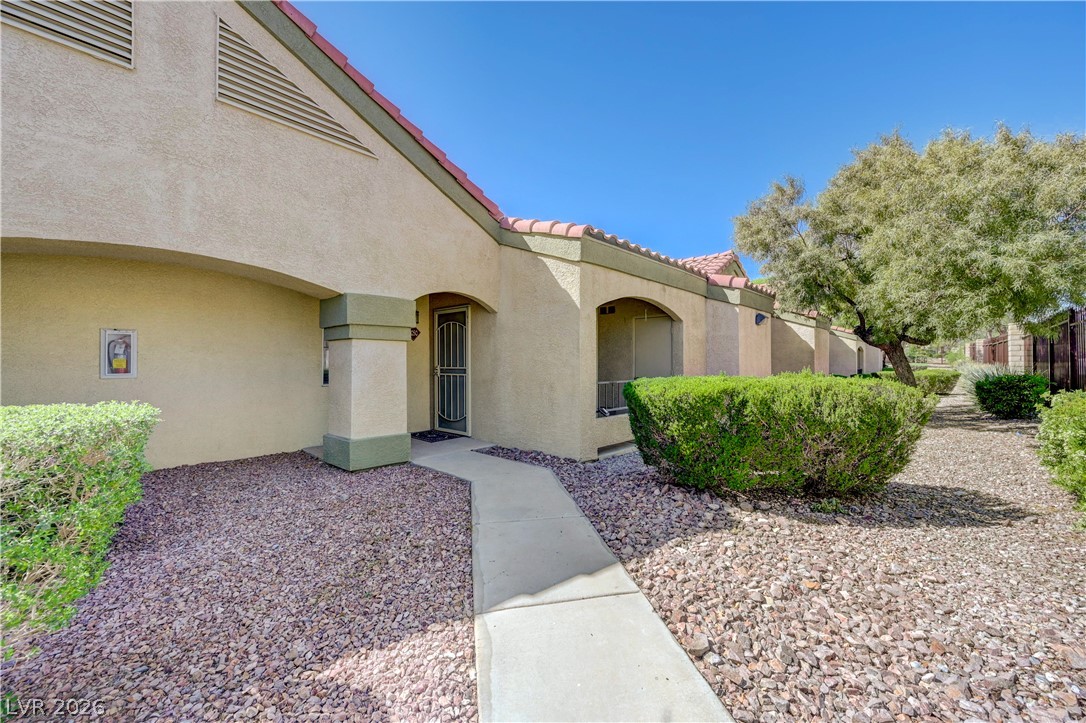 7885 West Flamingo Road 1050