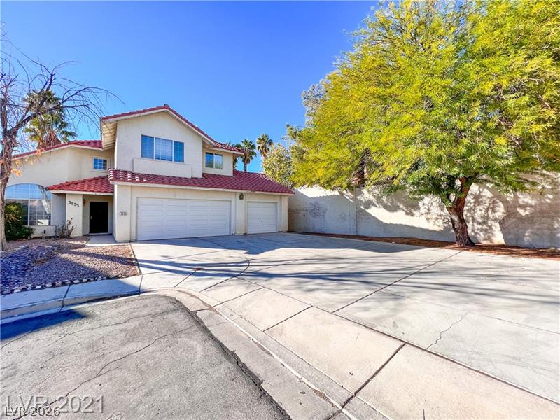 3553 Lazy Sun Lane