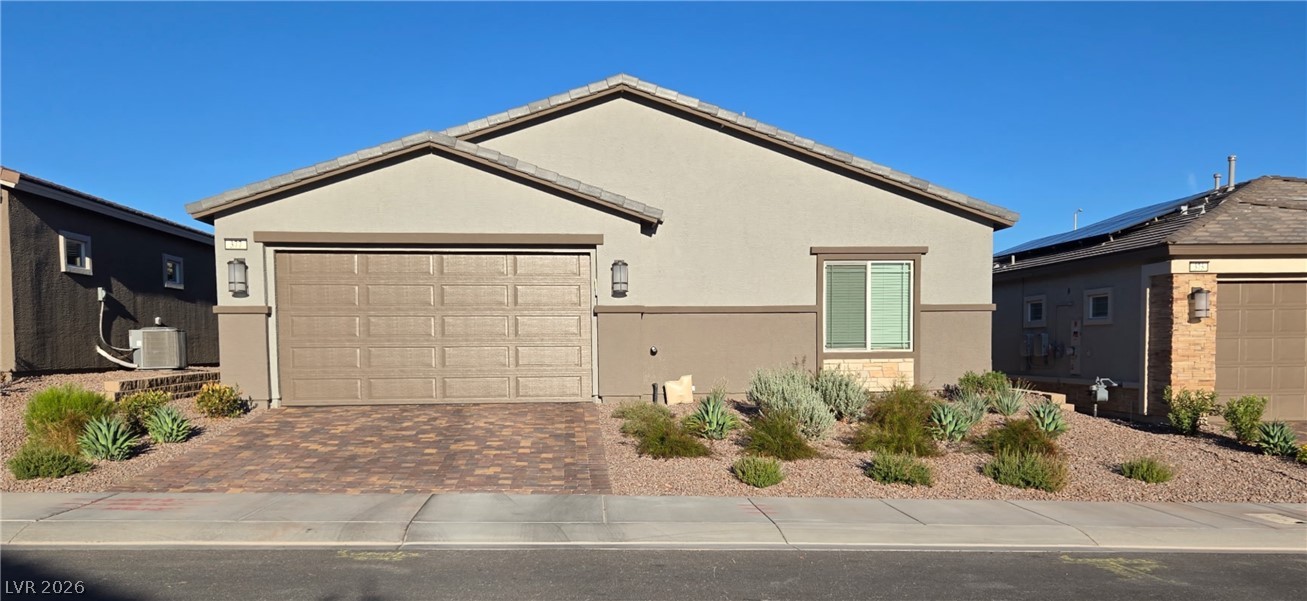 377 Aravalli Crest Street