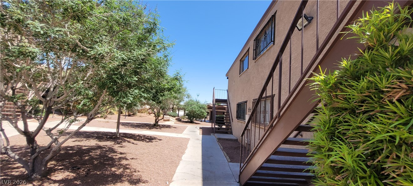 615 South Royal Crest Circle 9