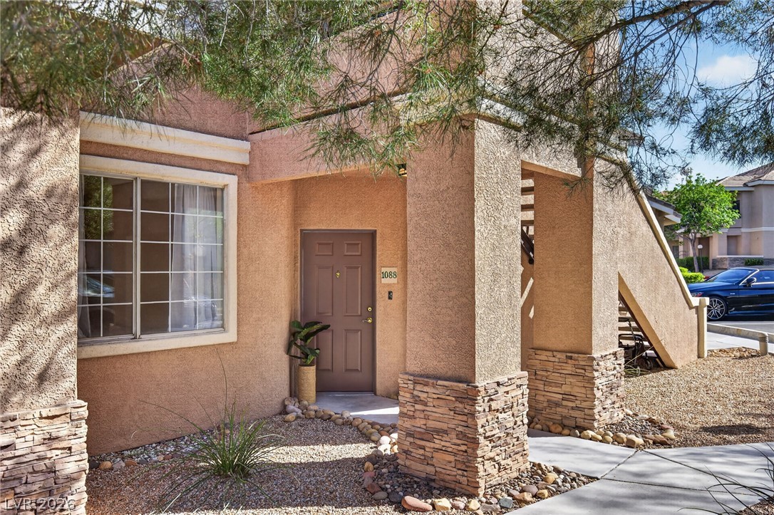 9901 Trailwood Drive 1088
