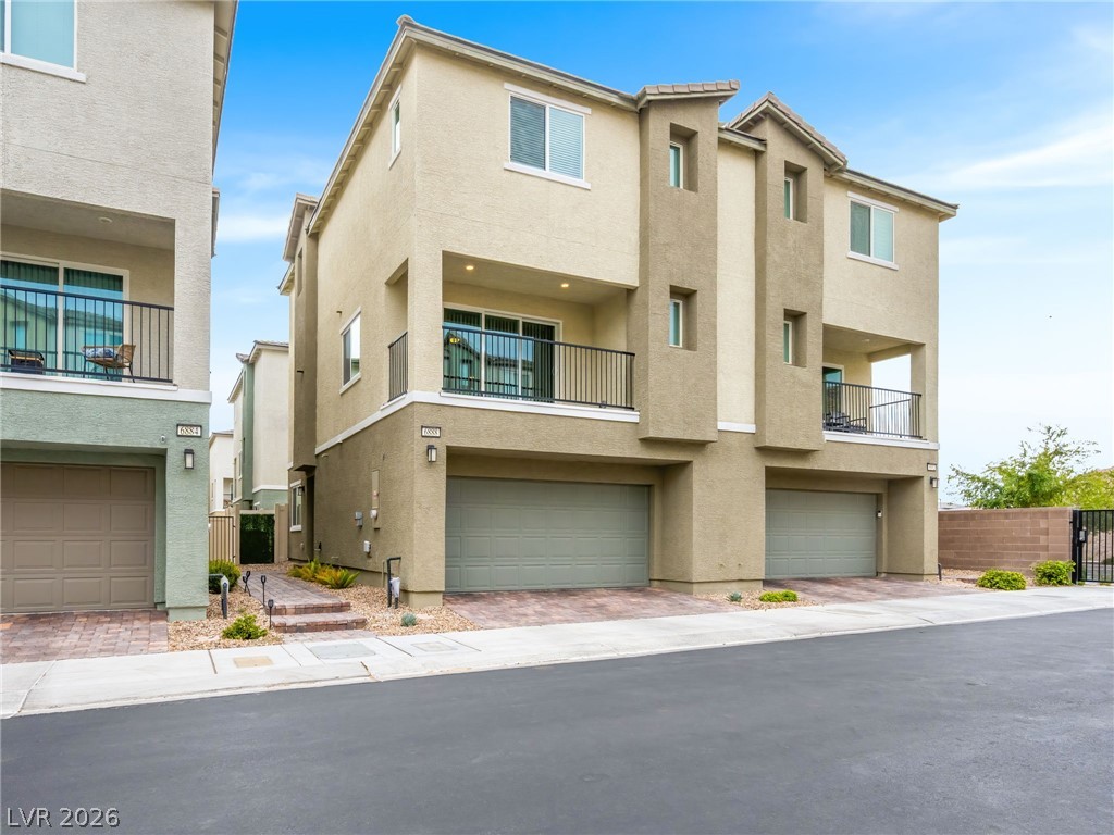 6888 Prairie Pearl Street