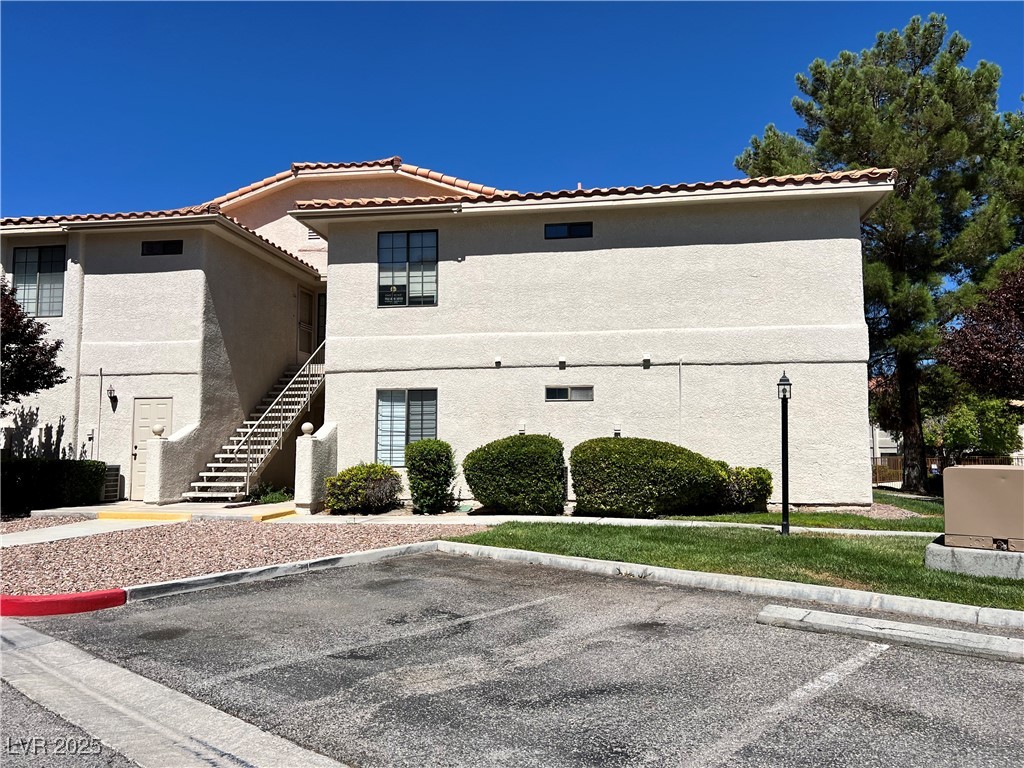 2627 South Durango Drive 202