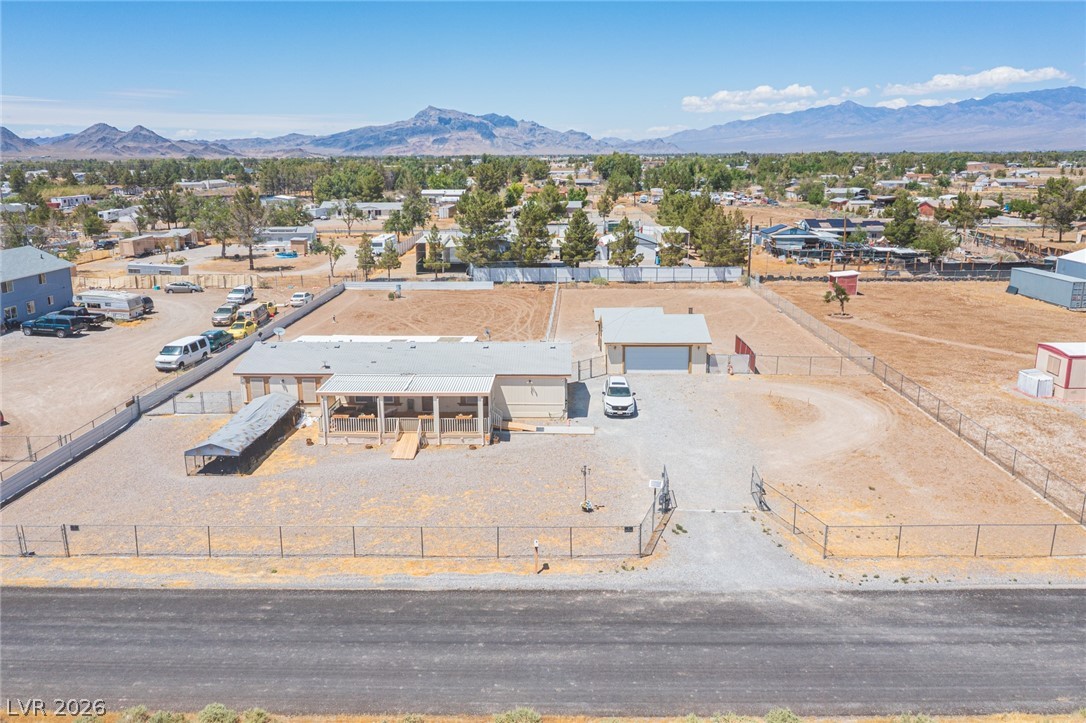 3200 Maple Road