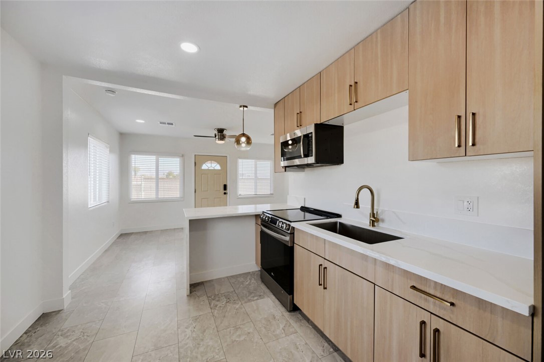 1934 Stanford Street A