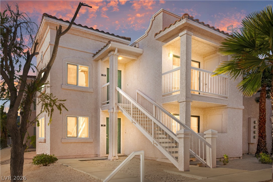 1948 Las Palmas Lane 279