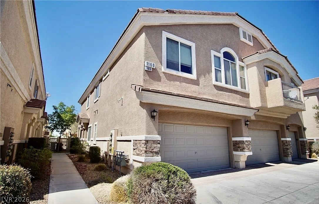 1160 Volcanic Garden Court 103