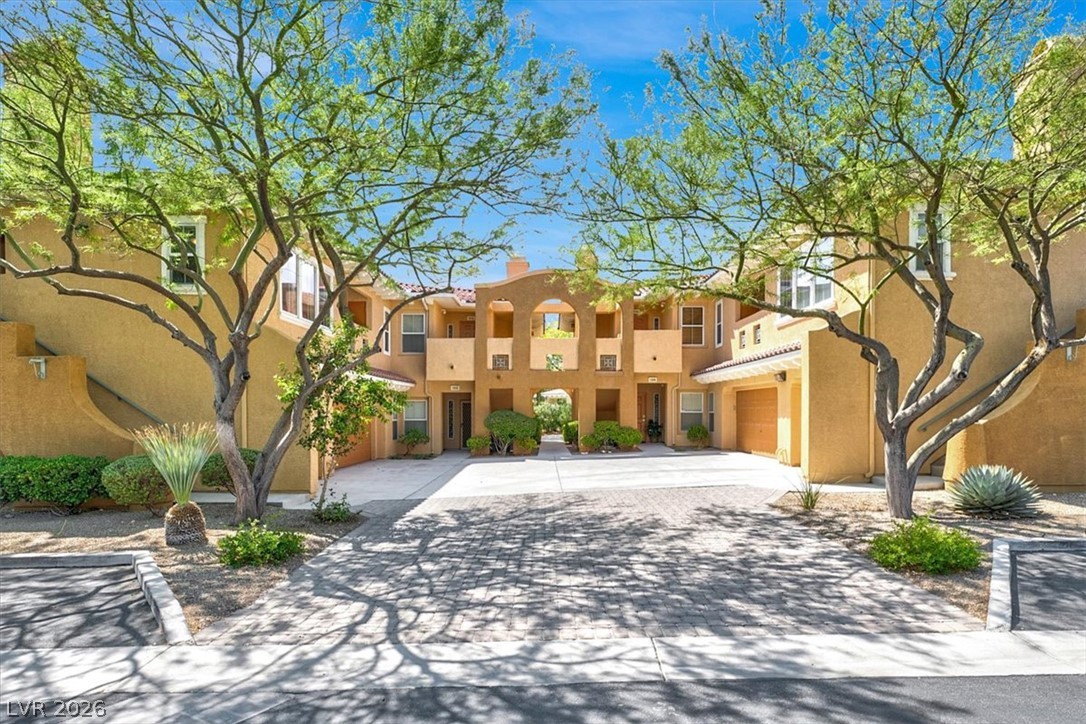 845 Canterra Street 2051