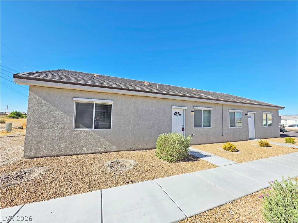 1121 Sixshooter Avenue 4