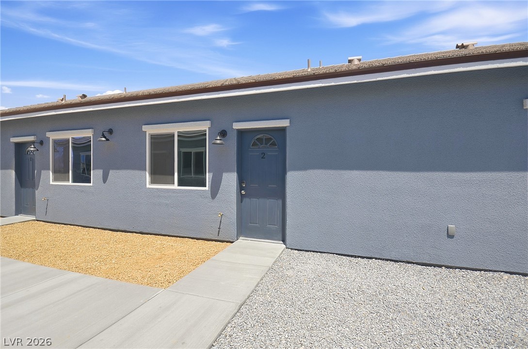 2001 South Dandelion Street 4