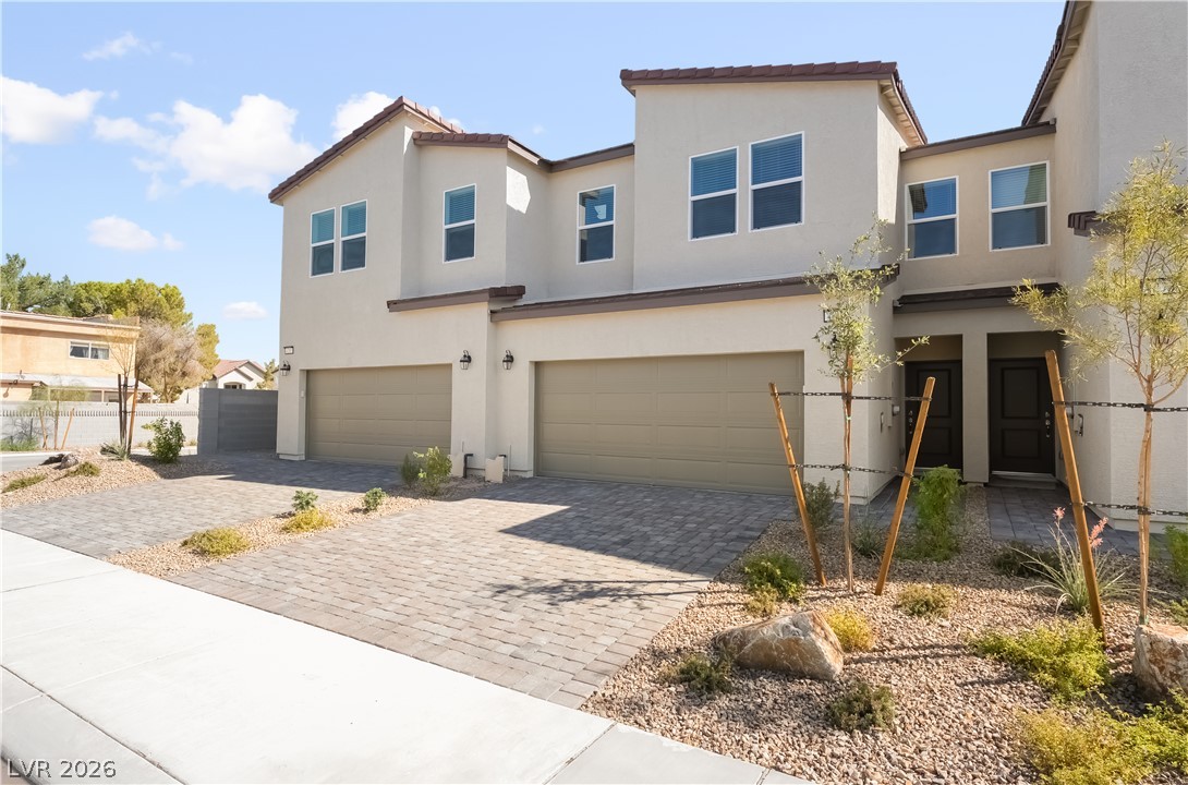 4279 Galaxy Gaze Avenue