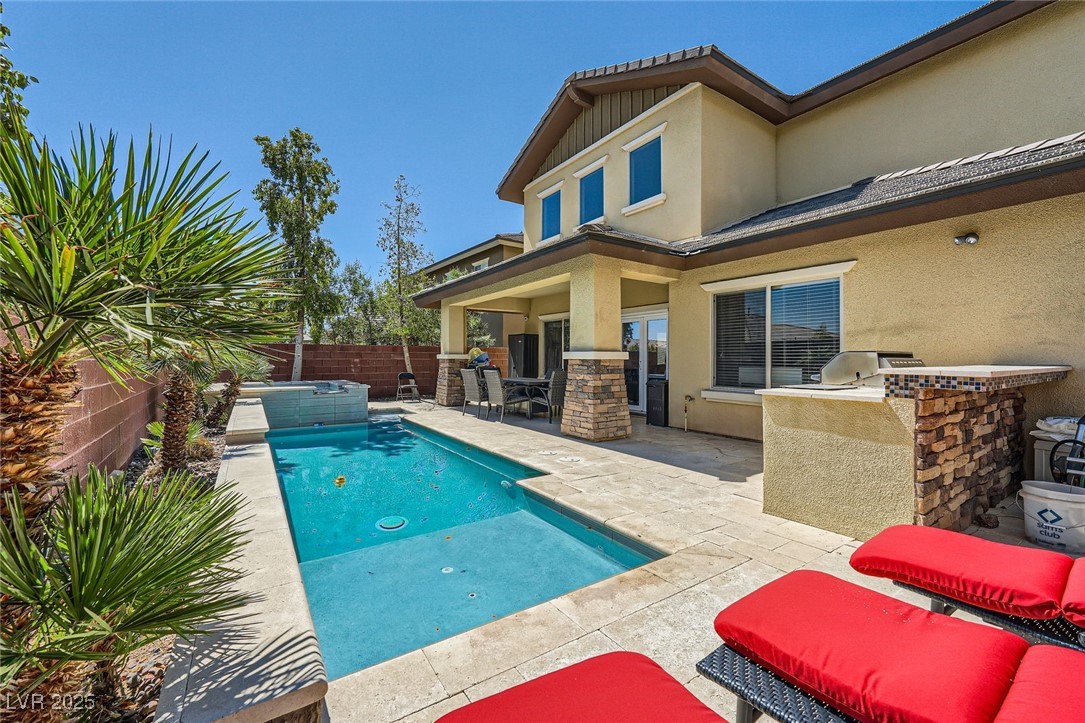 5662 Oak Bend Drive