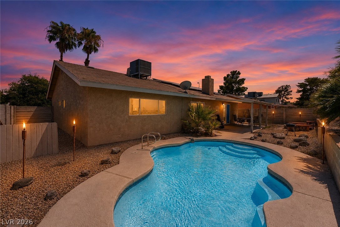 1832 Goose Creek Place