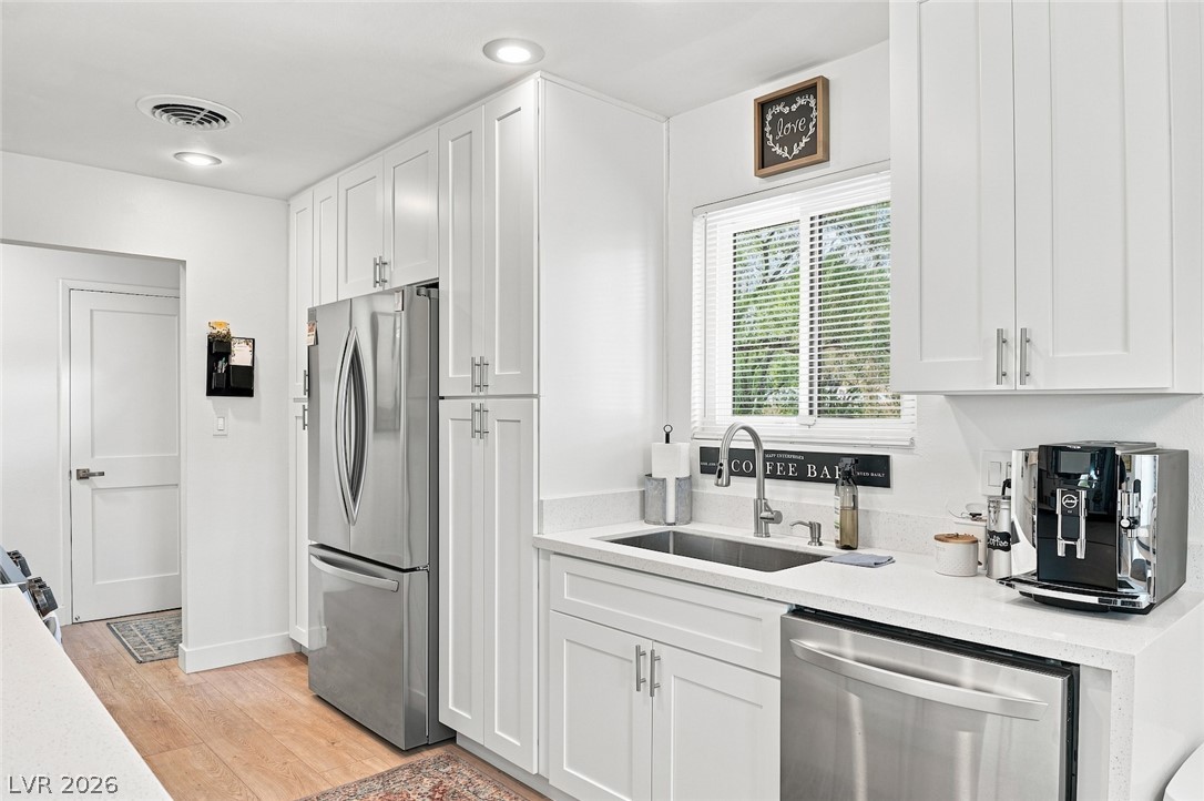 609 SIERRA Lane