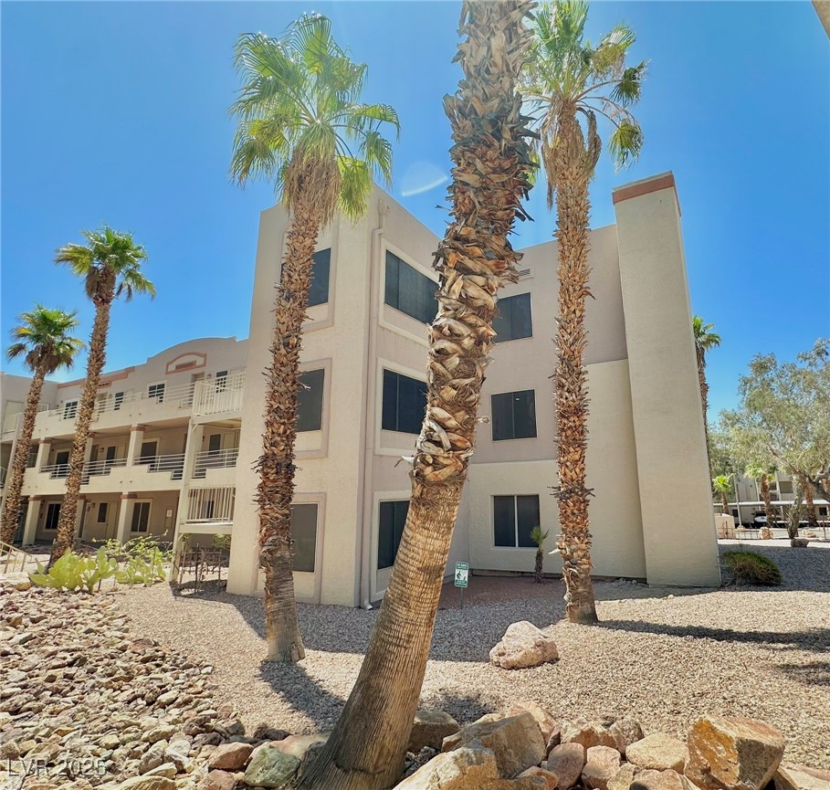 2060 Mesquite Lane 205