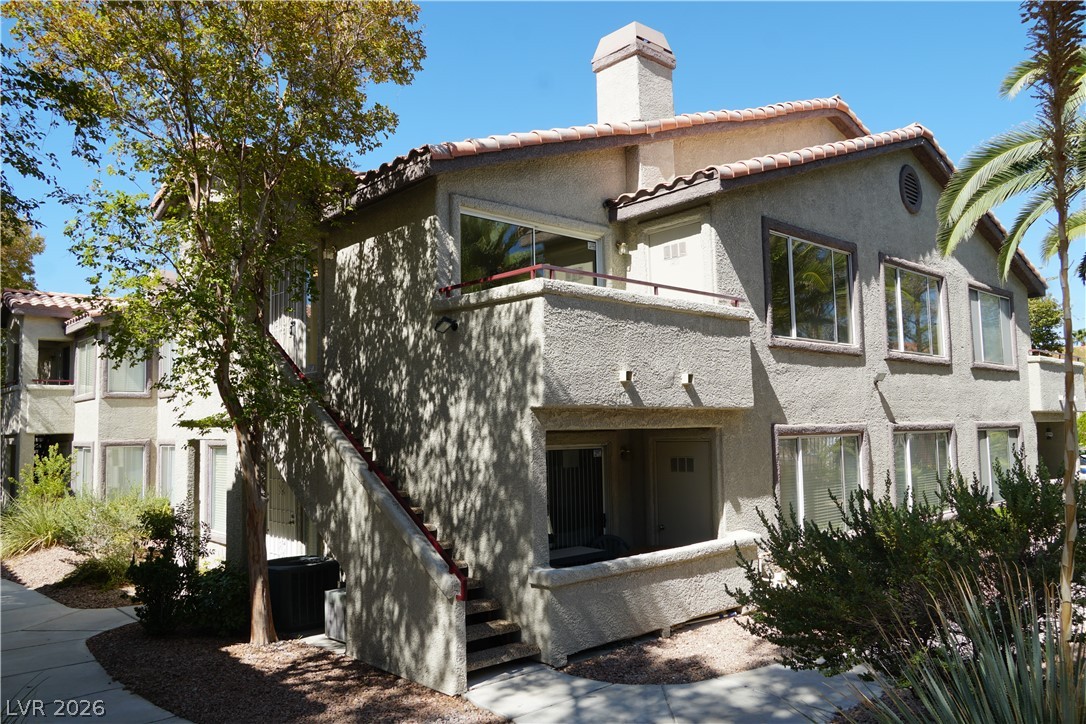4955 Lindell Road 204A