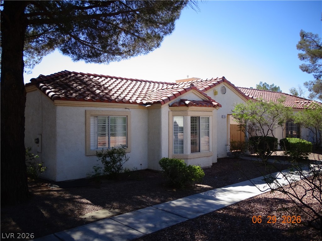 5424 Geneive Lane 105