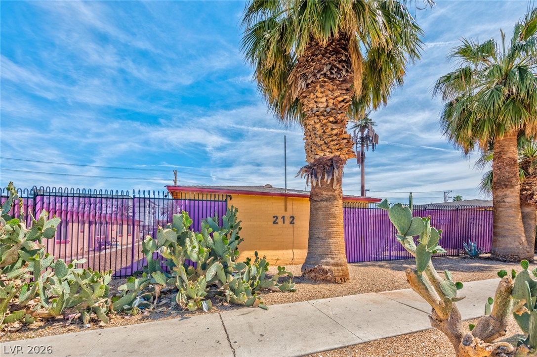 210 North 10th Street 2