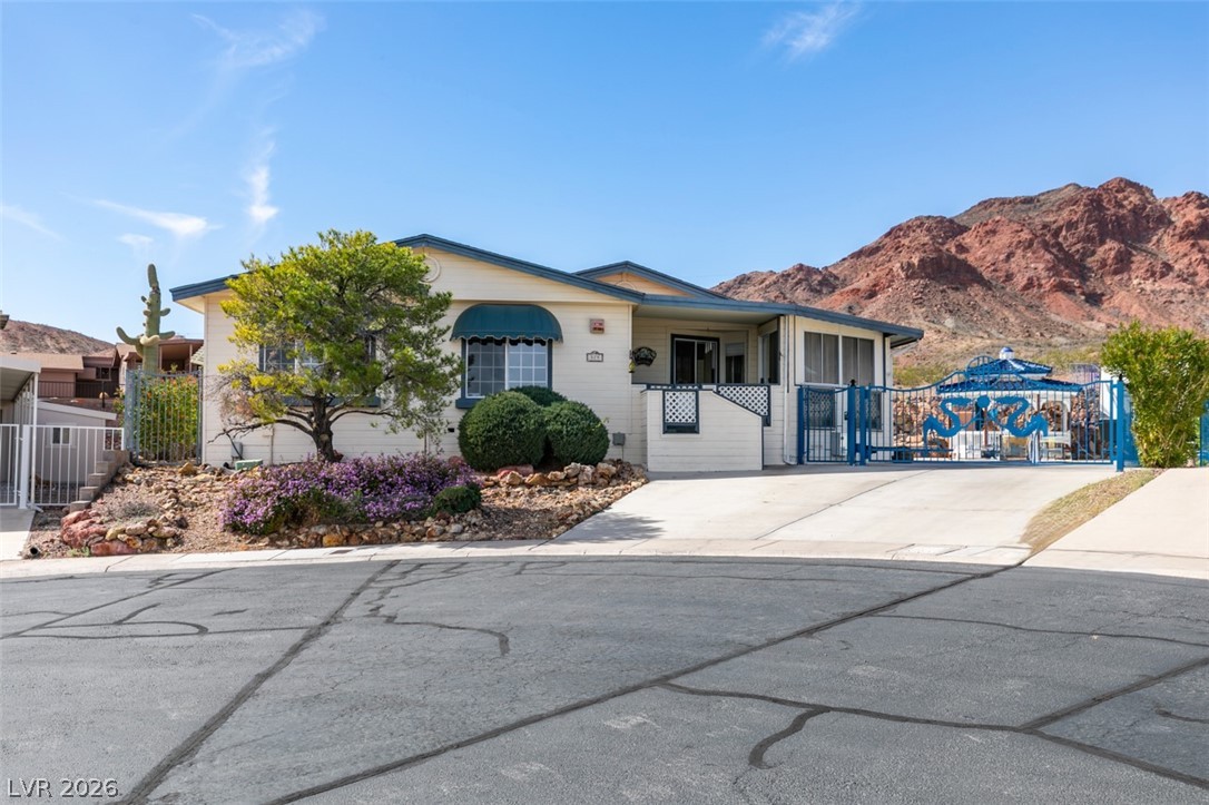 579 Lake Huron Lane