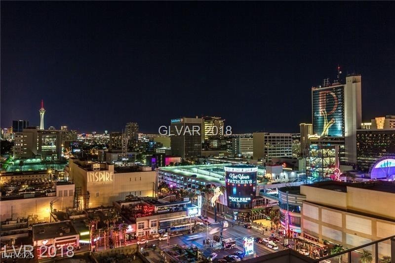 150 Las Vegas Boulevard 2304