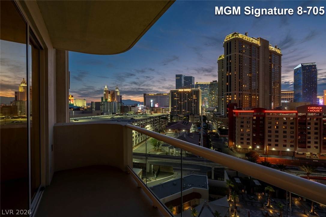 135 East Harmon Avenue 805