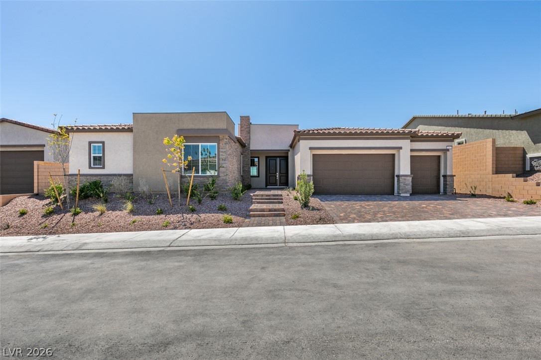 10869 Grace Landing Avenue