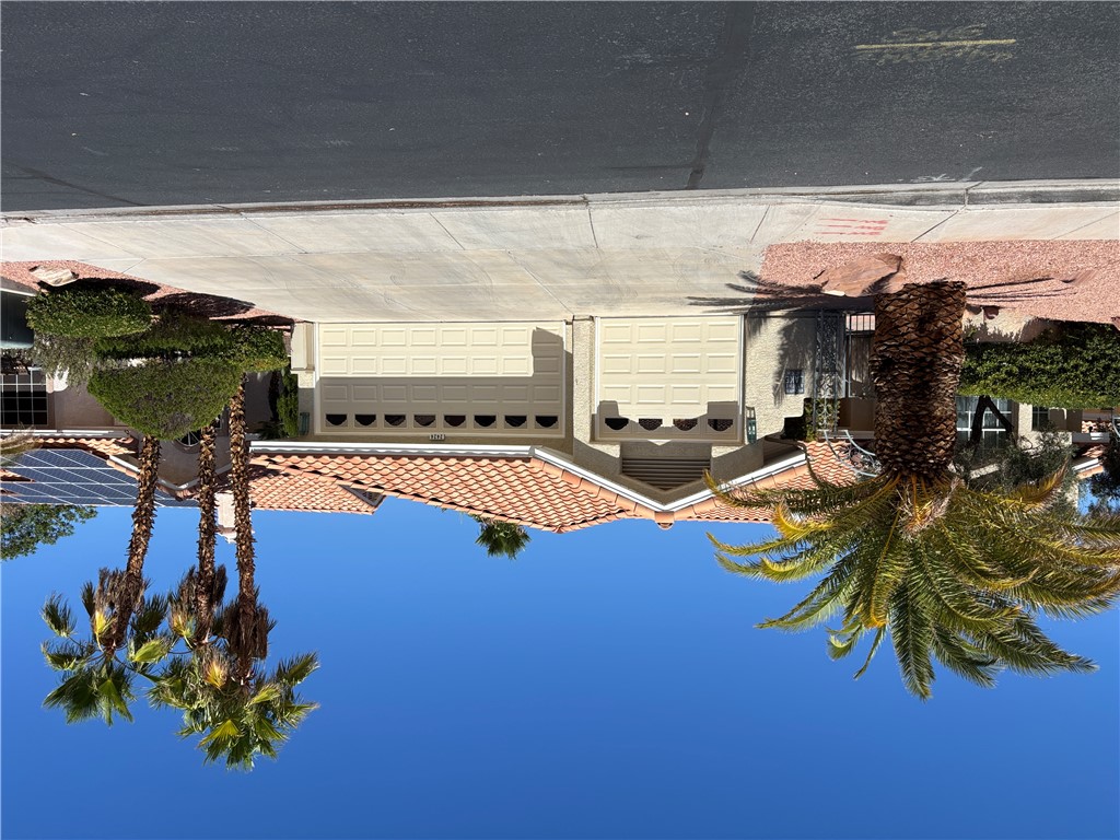 2424 Ocean Front Drive